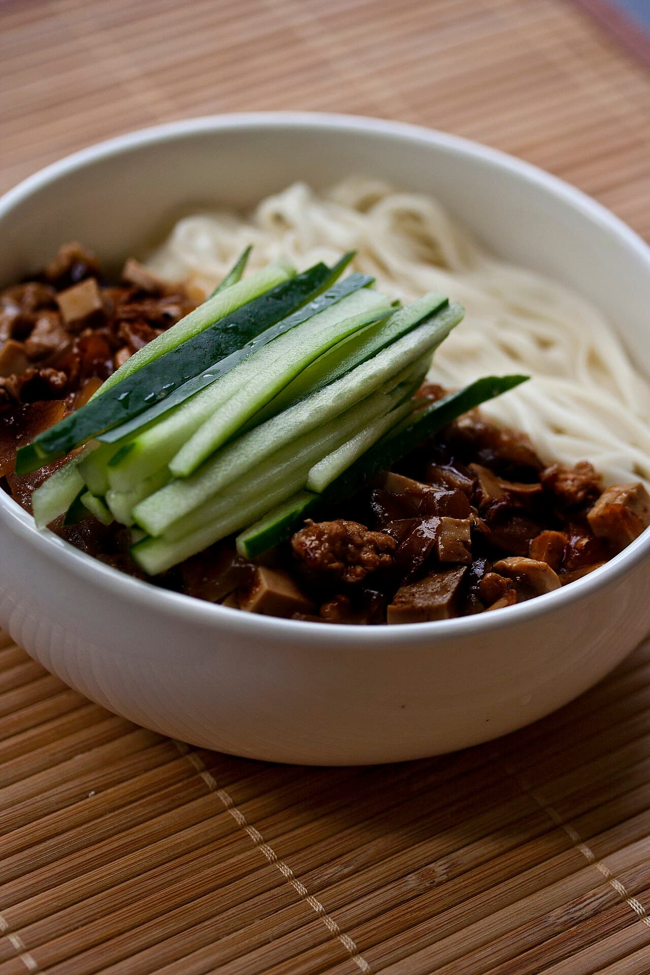 Old Beijing in a Bowl · Zhajiangmian — 1