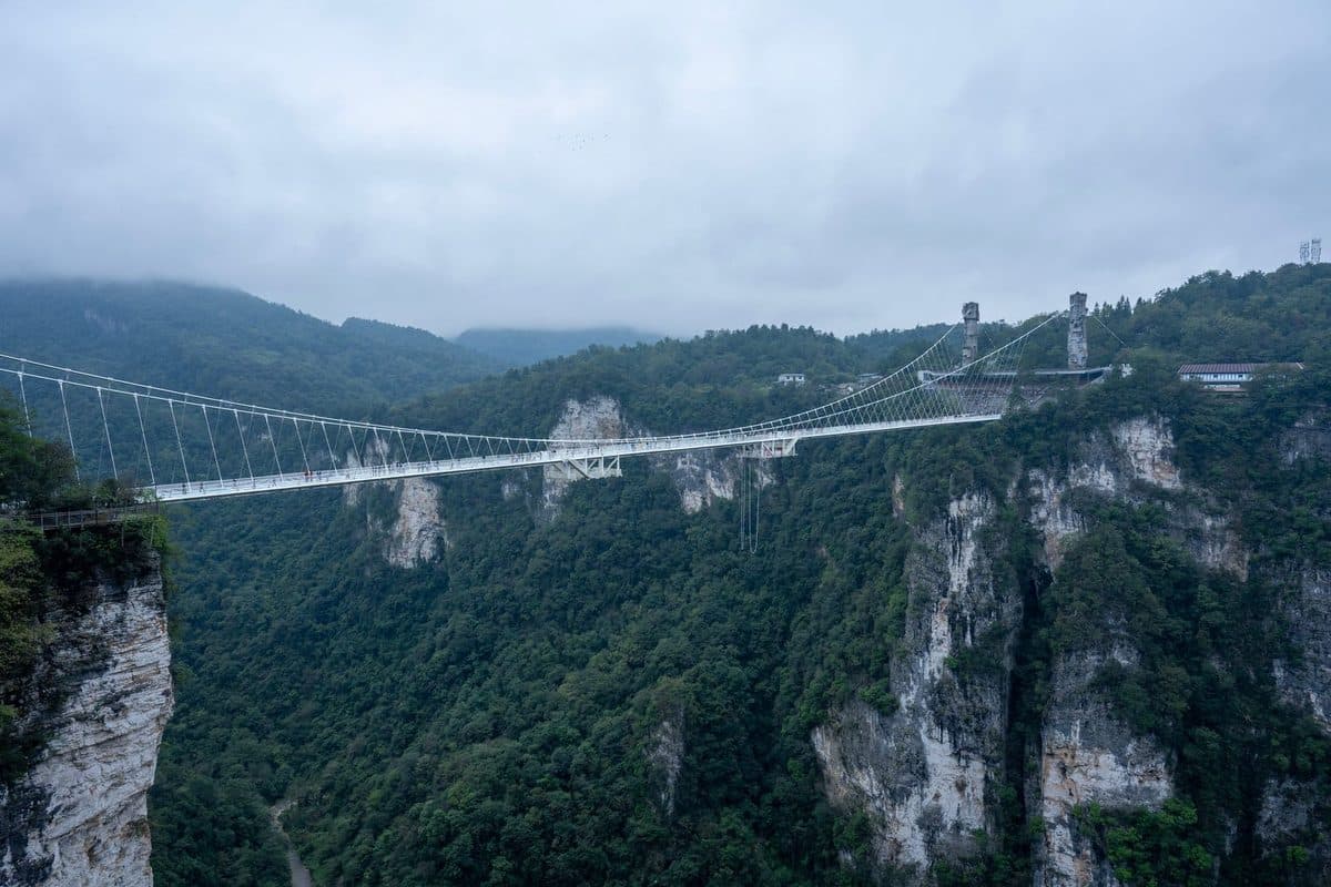 Walking on Air · Glass Bridge